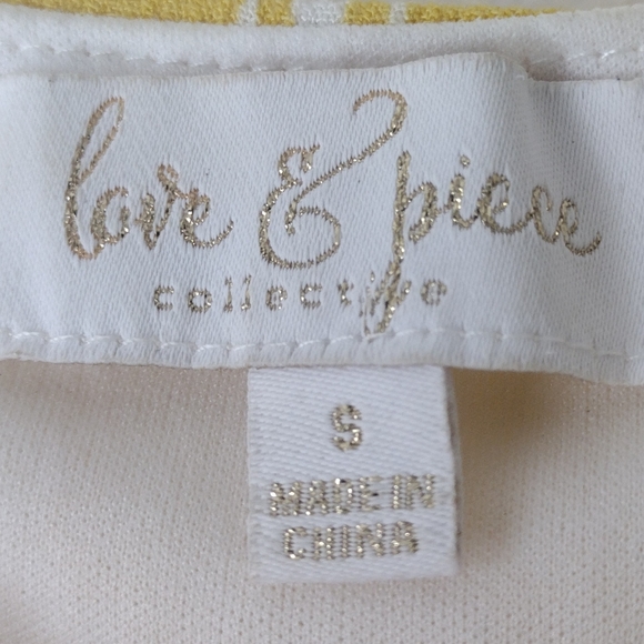 Women's yellow and white striped romper - Picture 5 of 5